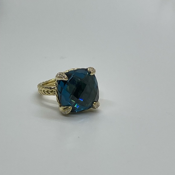 David Yurman Chatelaine Ring 18K Yellow Gold,Hampton Blue Topaz & Diamonds, 14mm - Picture 9 of 9